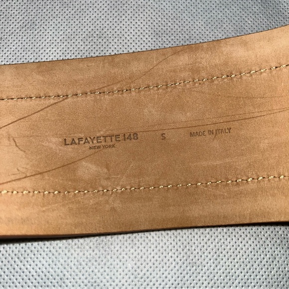 Lafayette 148 light brown and cream wide leather belt